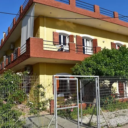 Bright Studio Near The Beach With Balcony #3 Gazi