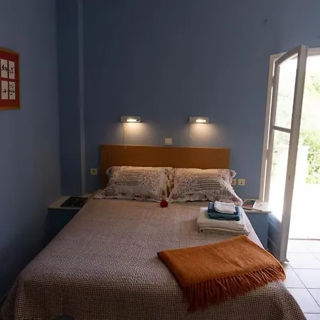 Bright Studio Near The Beach With Balcony #3 Apartment